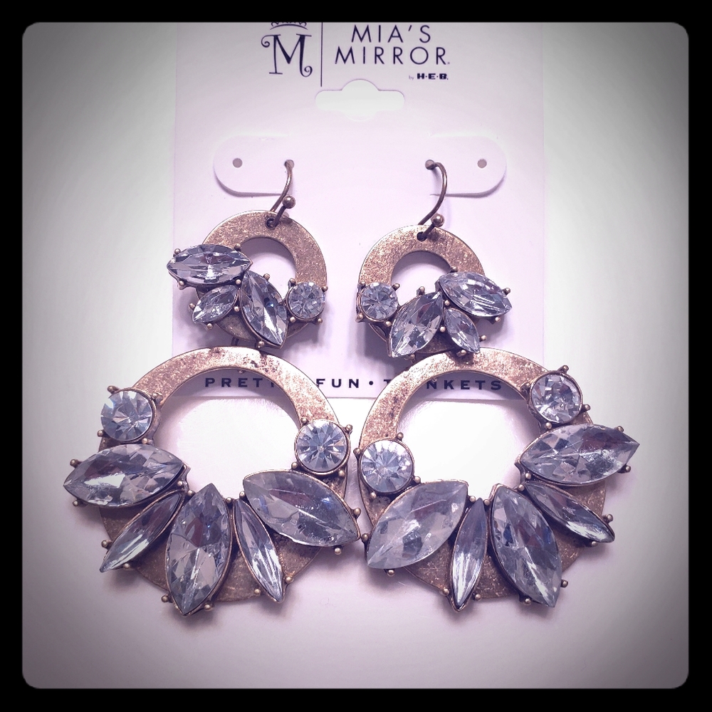 Stunning new rhinestone earrings